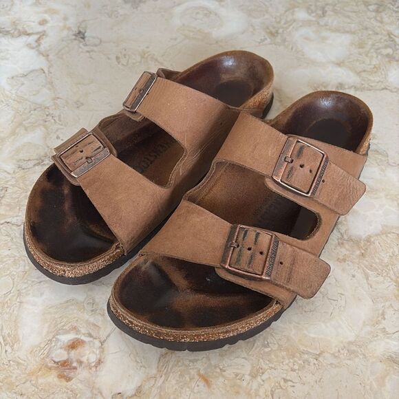 Birkenstock Oiled Leather Arizona Unisex Sandals - Picture 3 of 14